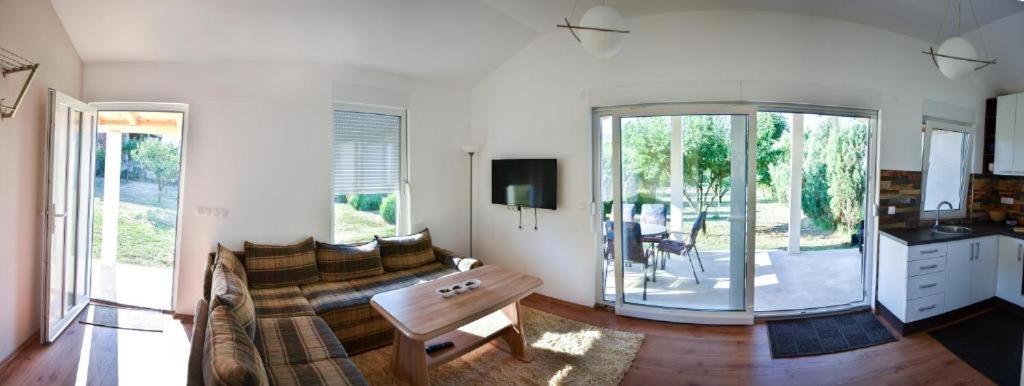 Holiday Homes Fig Blagaj Esterno foto